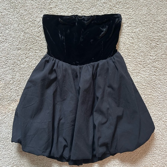 Reformation St. Louis Strapless Velvet Dress - Picture 2 of 3